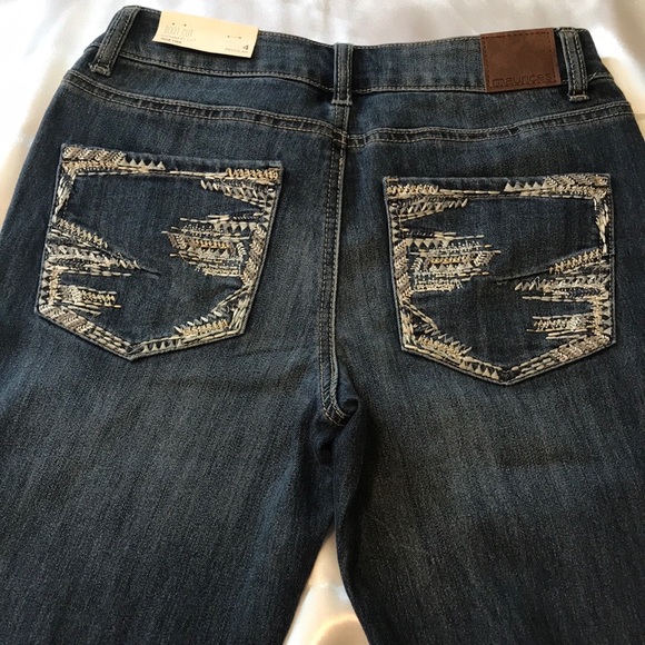 NWT Maurices Mid Rise Boot Cut Denim - Picture 2 of 7